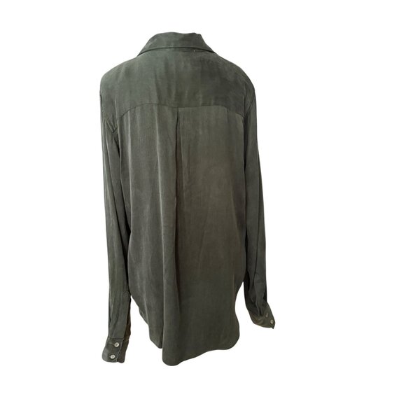 Olivaceous Long Sleeve Button Down Size L NWT - Picture 4 of 6